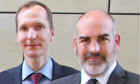 Kostenlose CSR 4.0-Strategie-Seminarreihe für kleine und mittlere Unternehmen in Stadt und Kreis Paderborn: Wolfgang Keck (links im Bild) und Simon Gröger vom CSR-Kompetenzzentrum OWL vermitteln praxisnahe und im Alltag sofort umsetzbare Werkzeuge